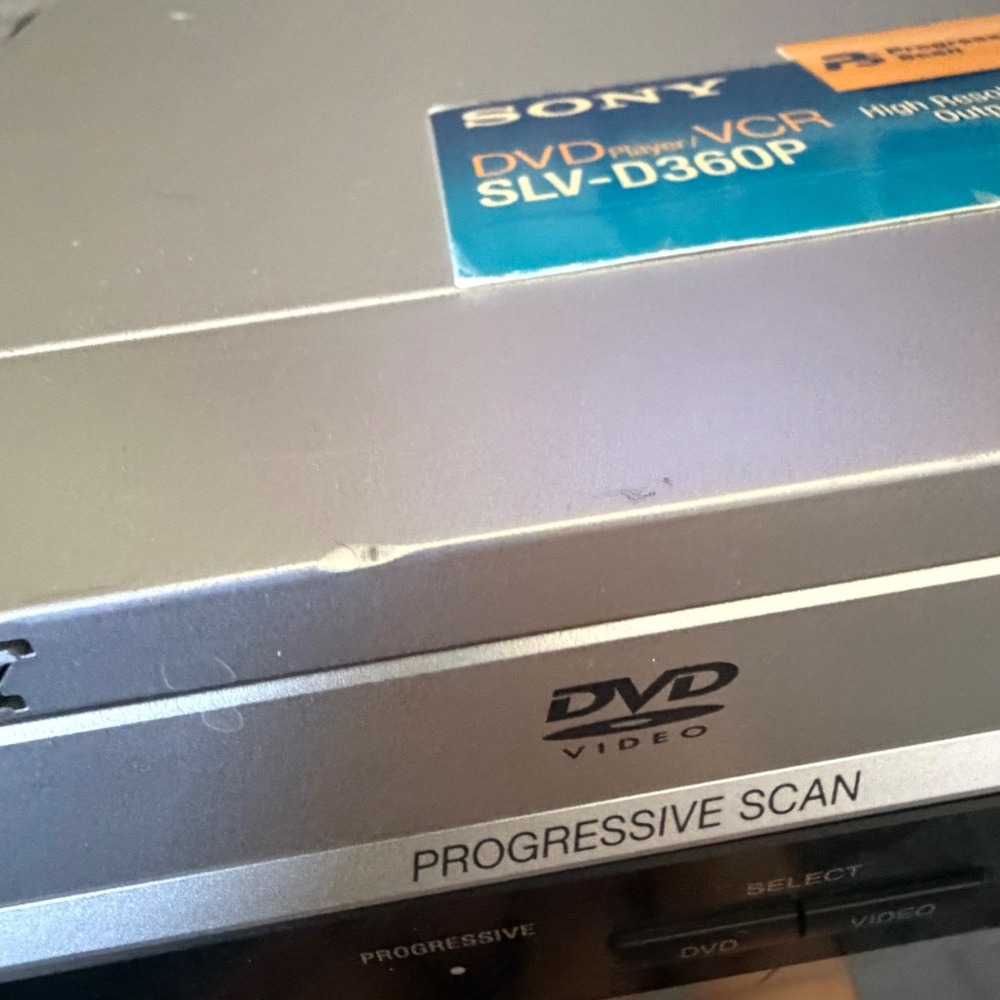 Sony SLV-D360P DVD VCR Combo Player Progressive Scan Hi-Fi Stereo Silver -READ - Picture 6 of 13